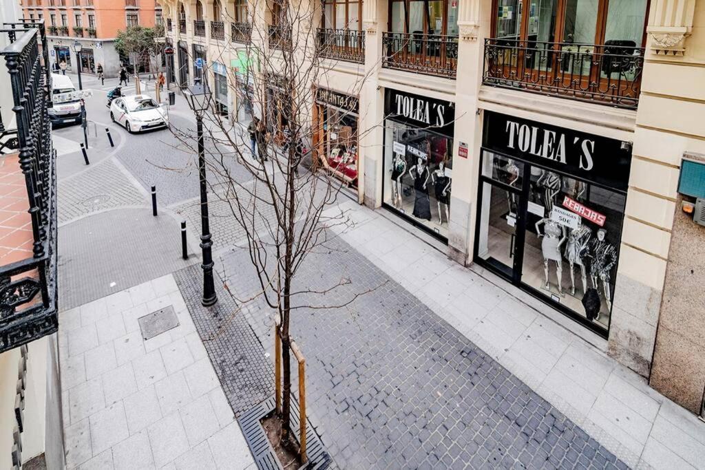 Apartment Encantador En Chueca Junto A Gran Via, Infantas 1-1 By Batuecas *